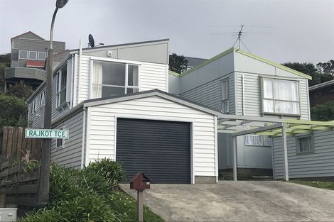 Photo of property in 1/51 Rajkot Terrace, Broadmeadows, Wellington, 6035