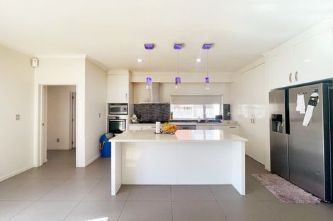 Photo of property in 19 Castlederg Drive, Flat Bush, Auckland, 2019