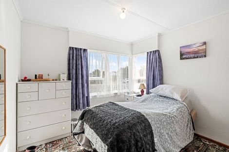 Photo of property in 3 Drake Street, Levin, 5510