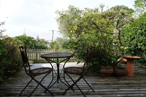 Photo of property in 24 Martin Road, Paraparaumu Beach, Paraparaumu, 5032