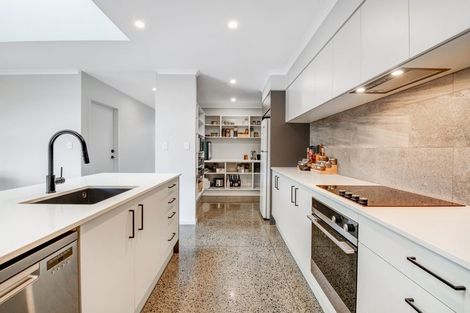 Photo of property in 34 Paparahi Place, Wainui, Silverdale, 0992