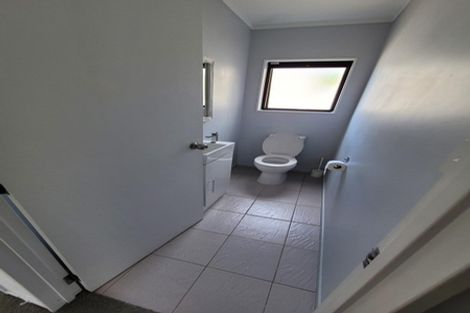 Photo of property in 28 Kona Crescent, Henderson, Auckland, 0610