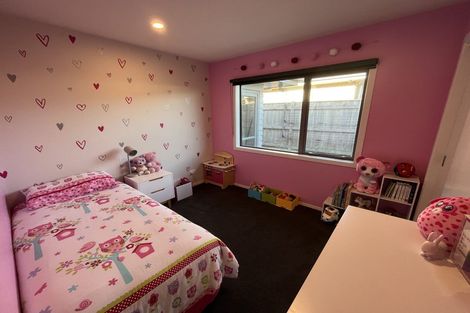 Photo of property in 17 Story Street, Foxton Beach, Foxton, 4815