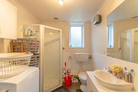 Photo of property in 2/121 Hataitai Road, Hataitai, Wellington, 6021