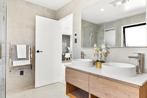 Photo of property in 5 Tai Crescent, Hobsonville, Auckland, 0616