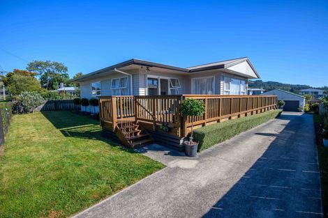 Photo of property in 19 Mckenzie Road, Owhata, Rotorua, 3010