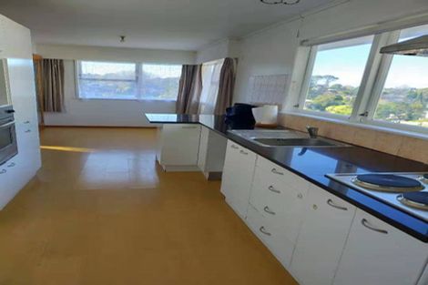 Photo of property in 29 Downing Street, Glenfield, Auckland, 0629
