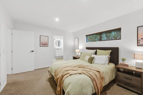 Photo of property in 59 Wallath Road, Westown, New Plymouth, 4310