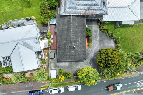 Photo of property in 1 Pleasant Road, Glen Eden, Auckland, 0602