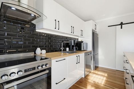 Photo of property in 136 Nuffield Avenue, Marewa, Napier, 4110