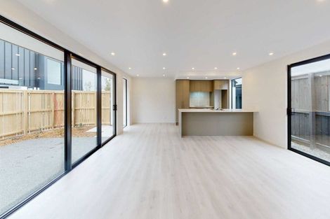 Photo of property in 2/143 Cranford Street, St Albans, Christchurch, 8014