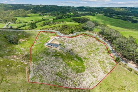 Photo of property in 155 Harwood Road, Waipu, 0582