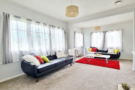 Photo of property in 1/5 Hill Road, Papatoetoe, Auckland, 2025