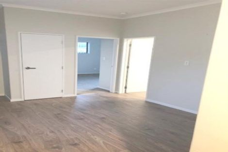 Photo of property in 15 Drumbuoy Drive, Flat Bush, Auckland, 2019
