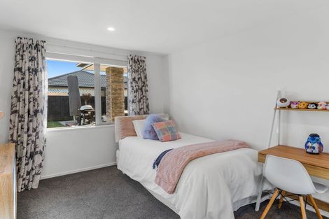 Photo of property in 16 Carpenter Drive, Prebbleton, 7604