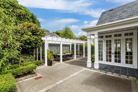 Photo of property in 4-6 Cheviot Road, Lowry Bay, Lower Hutt, 5013