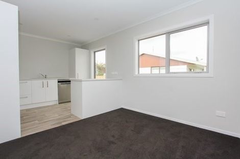 Photo of property in 14u4 Breckons Avenue, Nawton, Hamilton, 3200