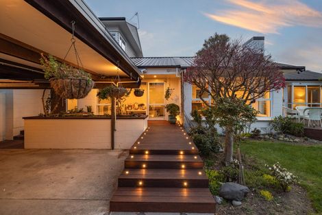 Photo of property in 73 Grahams Road, Burnside, Christchurch, 8041