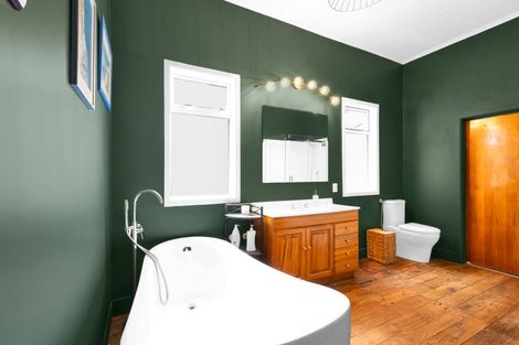 Photo of property in 25 Portia Street, Stratford, 4332