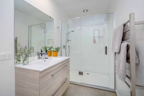 Photo of property in 68 Kuratawhiti Street, Greytown, 5712