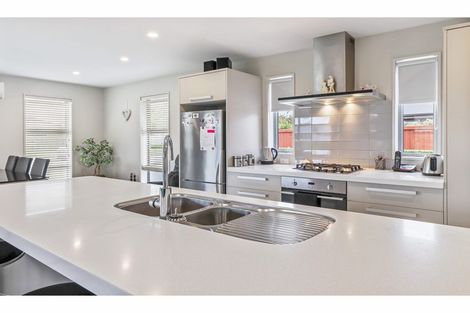 Photo of property in 16 Rapley Street, Kaiapoi, 7630