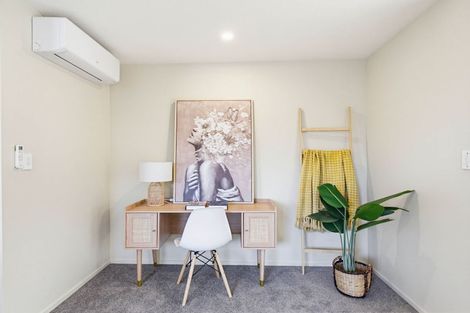 Photo of property in 28 Radiata Avenue, Parklands, Christchurch, 8083