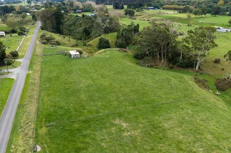 Photo of property in 60 Lindsay Road, Levin, 5510