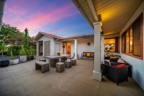 Photo of property in 15 Kaipara Road, Papakura, 2582
