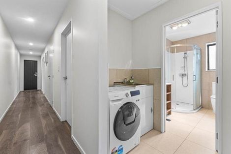 Photo of property in 3b Cronshaw Road, Karaka, Papakura, 2113