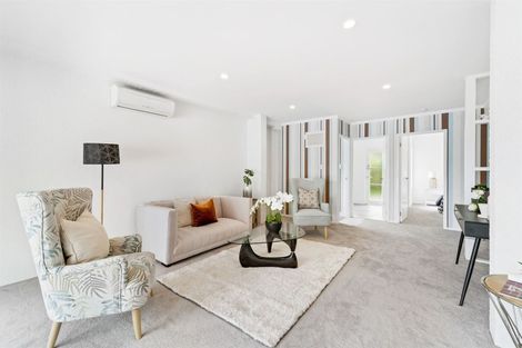 Photo of property in 26 Macnay Way, Murrays Bay, Auckland, 0630
