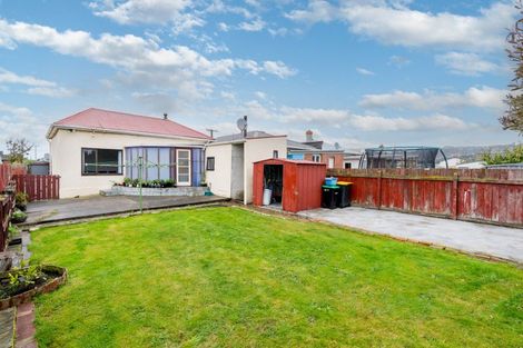 Photo of property in 11 Fawcett Street, South Dunedin, Dunedin, 9012