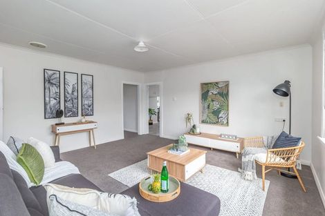 Photo of property in 22 Churchill Crescent, Shannon, 4821