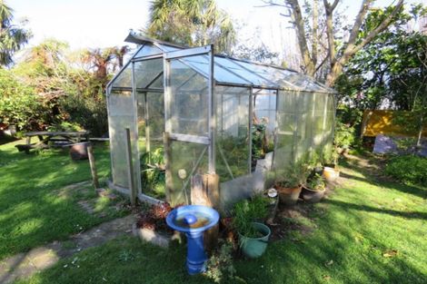 Photo of property in 20 Gladstone Street, Westport, 7825