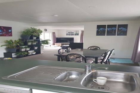 Photo of property in 19 Highfield Grove, Richmond, 7020