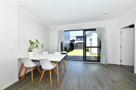 Photo of property in 17 William Dawson Crescent, Wigram, Christchurch, 8025