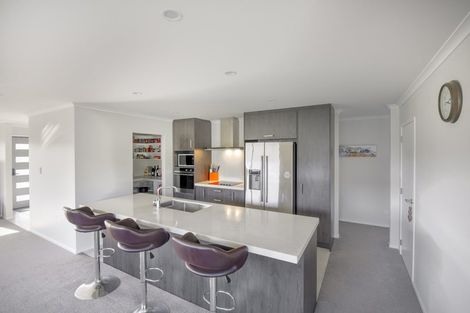 Photo of property in 43 Symes Drive, Red Beach, 0932