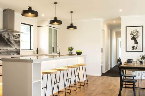 Photo of property in 671 Frankley Road, Hurworth, New Plymouth, 4371