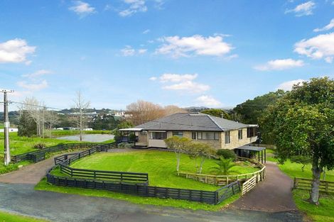 Photo of property in 301 Spur Road, Stillwater, Silverdale, 0993