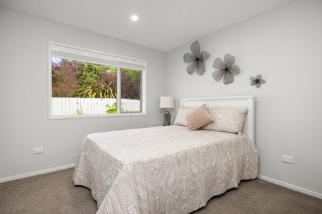 Photo of property in 49ra Oceana Drive, Welcome Bay, Tauranga, 3175