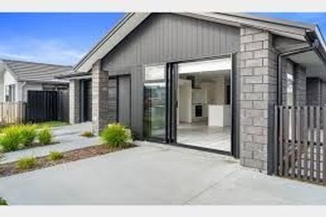 Photo of property in 38 Empire Crescent, Papamoa, 3118