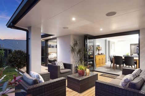 Photo of property in 33 Glenpark Crescent, Bethlehem, Tauranga, 3110