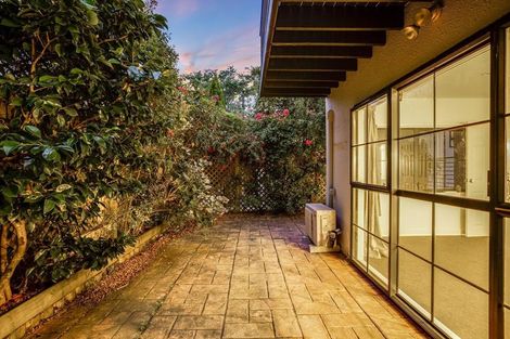 Photo of property in 16g Hobson Street, Thorndon, Wellington, 6011