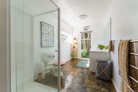 Photo of property in 93 Doon Street, Vauxhall, Dunedin, 9013