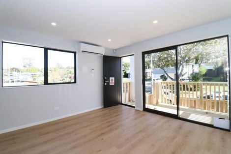 Photo of property in 4b Blue Gum Rise, Sunnyhills, Auckland, 2010