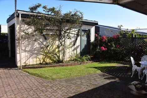 Photo of property in 19 Record Street, Fitzroy, New Plymouth, 4312