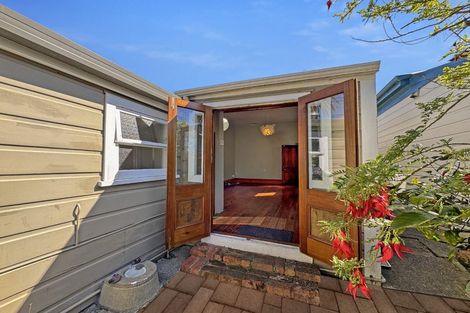Photo of property in 27 Rintoul Street, Newtown, Wellington, 6021