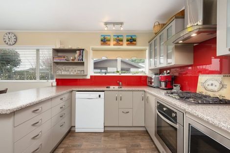 Photo of property in 25 Hookey Drive, Te Puke, 3119