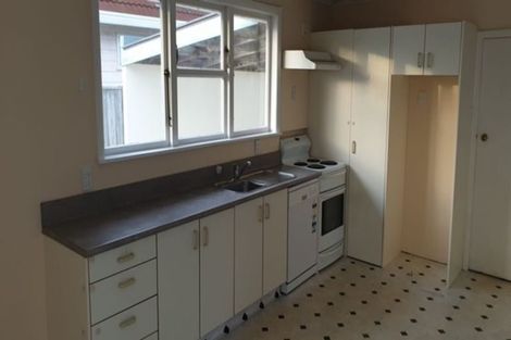 Photo of property in 12a Maraval Crescent, Grenada Village, Wellington, 6037