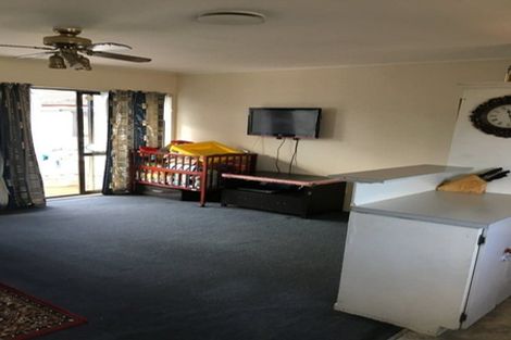 Photo of property in 3/43 Station Road, Takanini, 2112