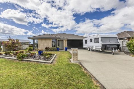 Photo of property in 11 Celtic Place, Waipu, 0510